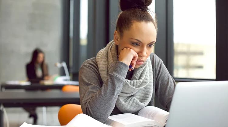 Dissertation Korrektur: Verständliche Sprache für komplexe Inhalte