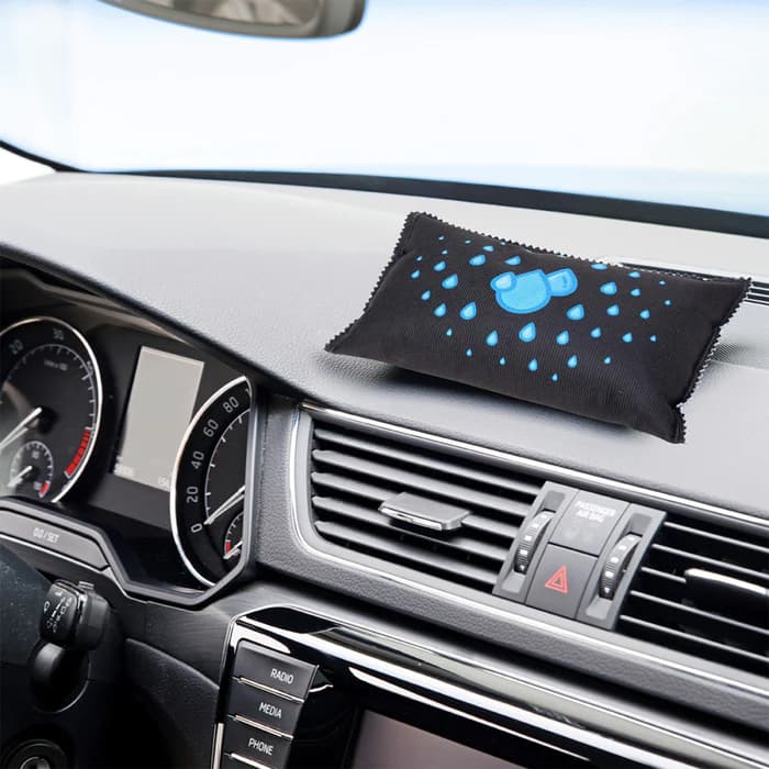 Tipps und Tricks zum Auto entfeuchten: So bleiben Sie trocken und komfortabel unterwegs