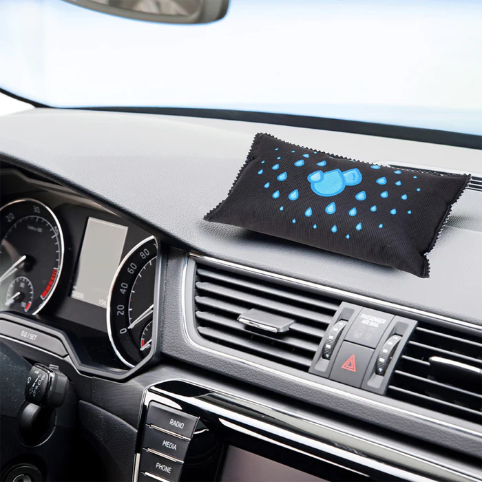 Tipps und Tricks zum Auto entfeuchten: So bleiben Sie trocken und komfortabel unterwegs
