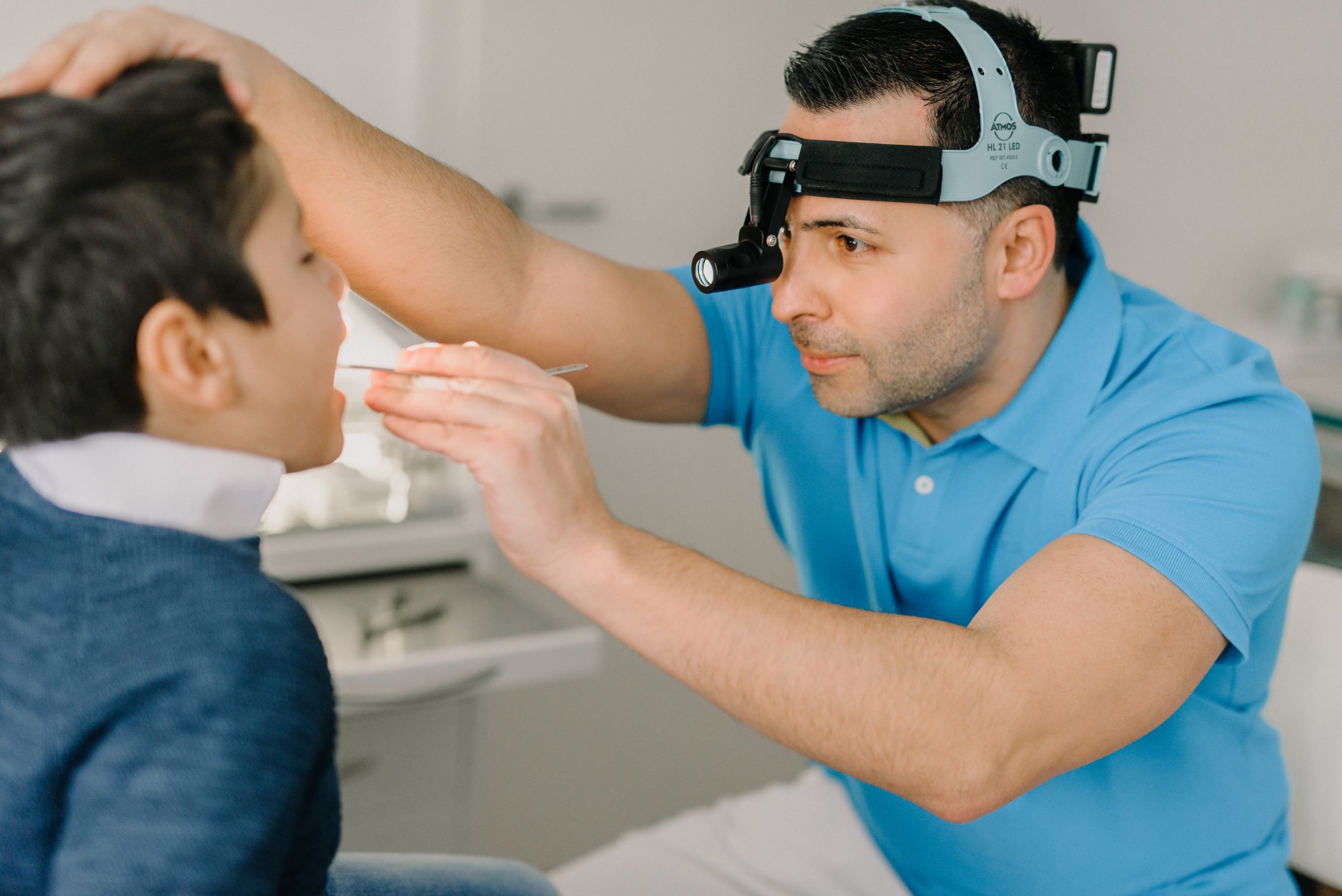 Wie ein HNO Frankfurt Arzt bei Tinnitus helfen kann
