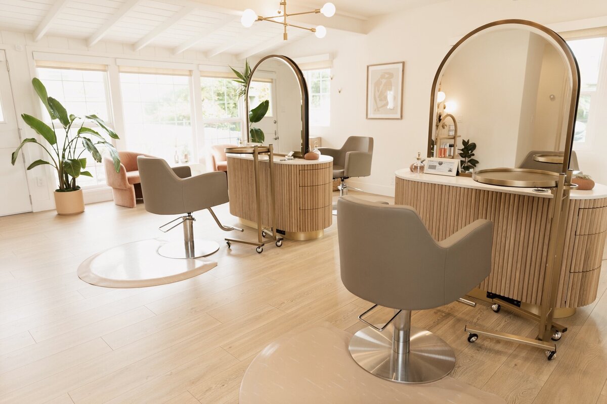Jetzt neu: Wellness & Spa Einrichtung für Kosmetikstudios im Angebot