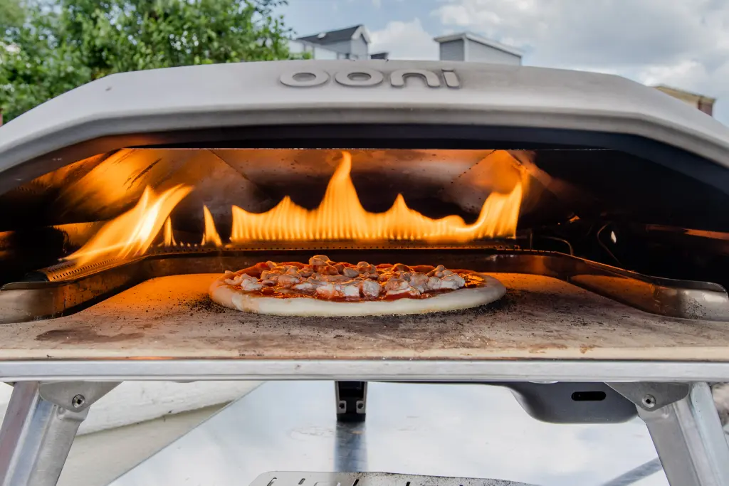 Perfekte Pizzakruste: Die Kunst der Brotbackstein-Nutzung