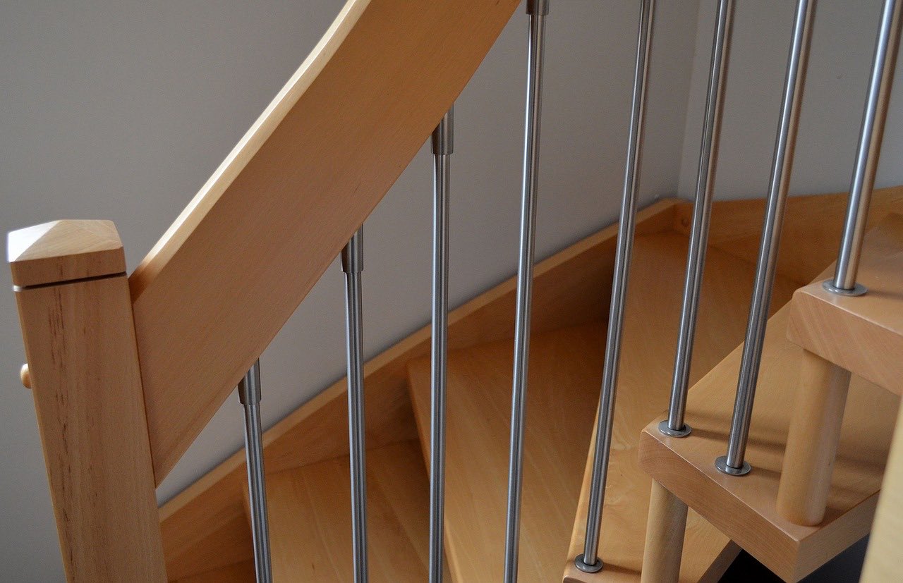Die besten Tipps für den Kauf einer Treppe Polen: Was Sie über Materialien, Preise und Montage wissen müssen